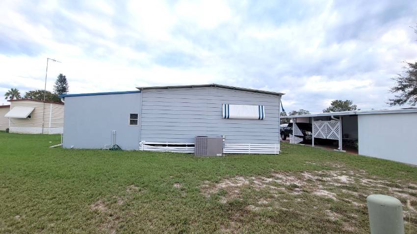 31 Rainbow Lane East a Dundee, FL Mobile or Manufactured Home for Sale